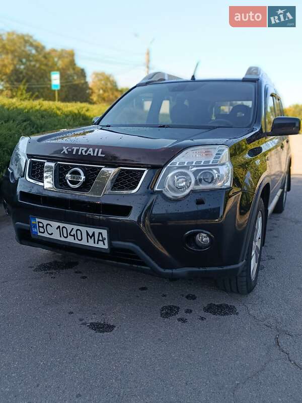 Внедорожник / Кроссовер Nissan X-Trail 2013 в Умани