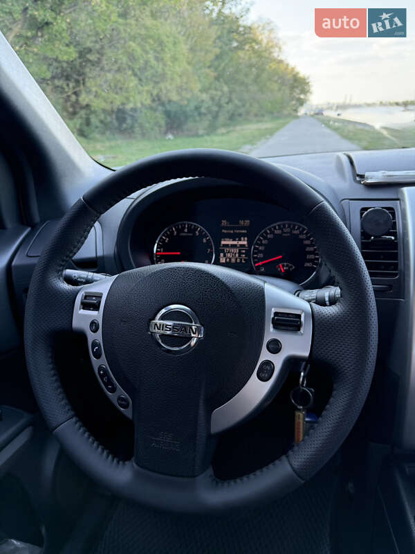 Внедорожник / Кроссовер Nissan X-Trail 2011 в Киеве