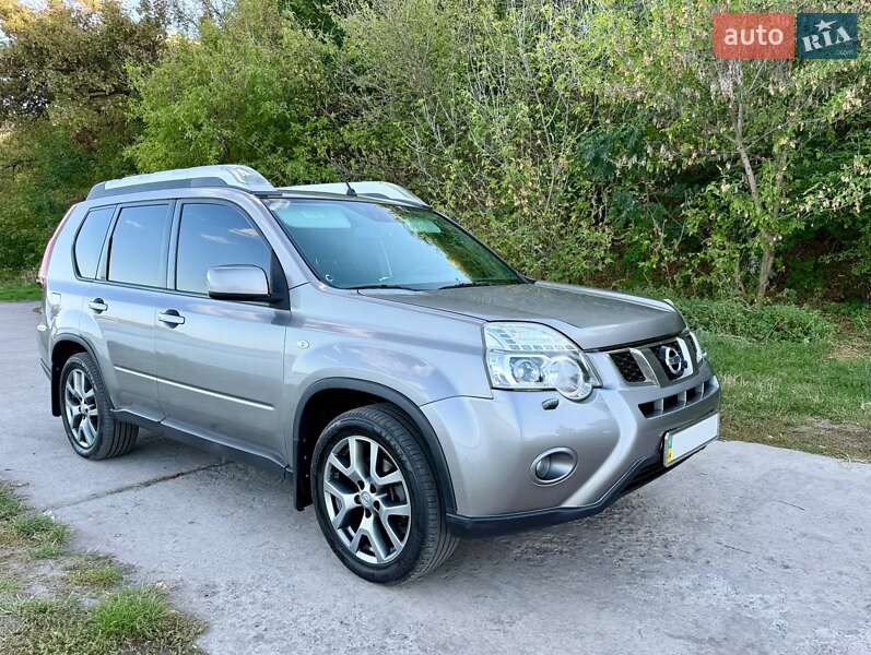 Внедорожник / Кроссовер Nissan X-Trail 2011 в Киеве