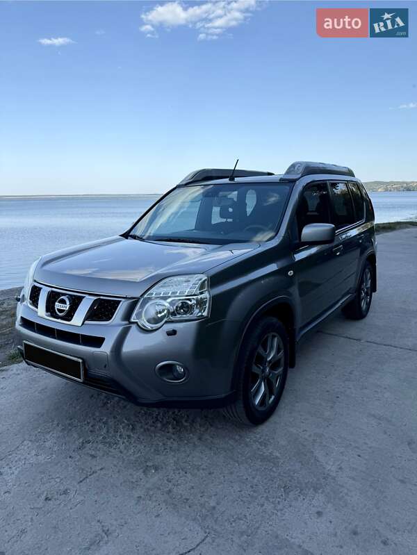 Внедорожник / Кроссовер Nissan X-Trail 2011 в Киеве
