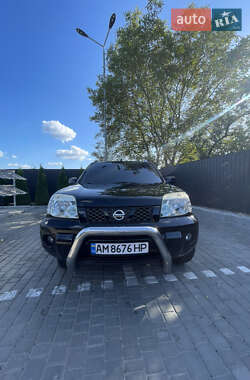 Позашляховик / Кросовер Nissan X-Trail 2004 в Звягелі