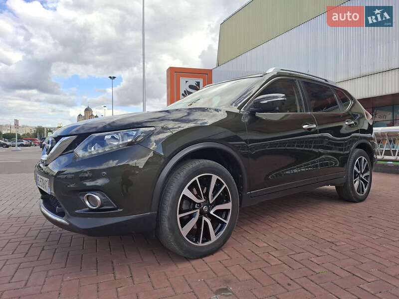 Nissan X-Trail 2016