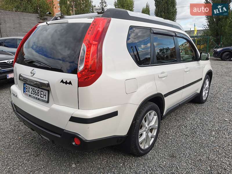 Внедорожник / Кроссовер Nissan X-Trail 2012 в Хмельницком