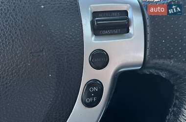 Позашляховик / Кросовер Nissan X-Trail 2014 в  фото 23 Позашляховик / Кросовер Nissan X-Trail 2014 в