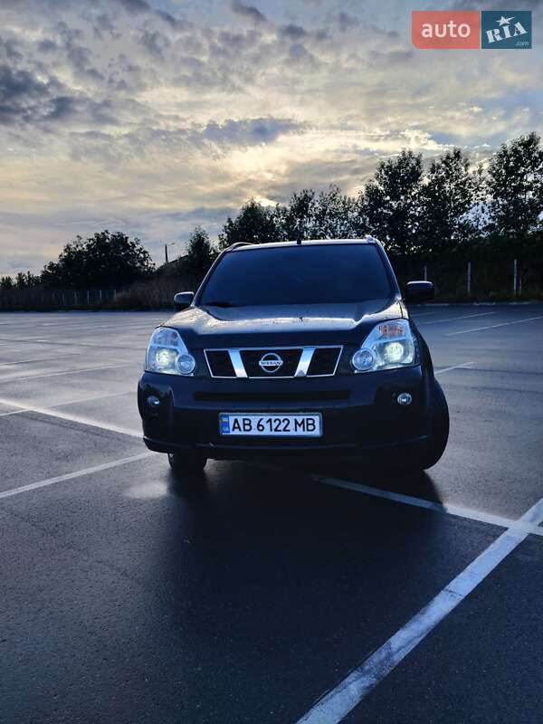 Позашляховик / Кросовер Nissan X-Trail 2008 в Вінниці