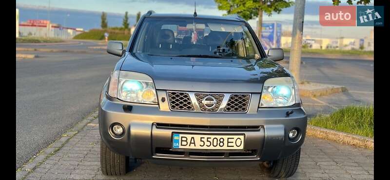 Внедорожник / Кроссовер Nissan X-Trail 2006 в Киеве