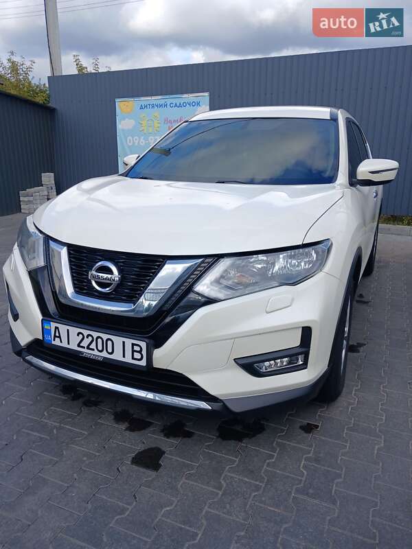 Позашляховик / Кросовер Nissan X-Trail 2019 в Миргороді