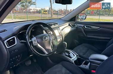 Внедорожник / Кроссовер Nissan X-Trail 2016 в 