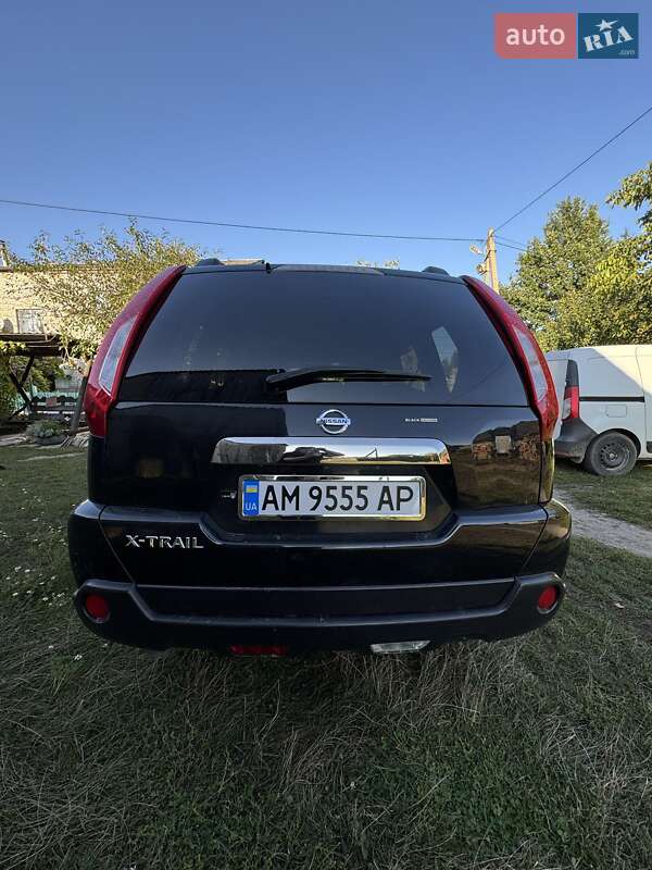 Позашляховик / Кросовер Nissan X-Trail 2012 в Звягелі