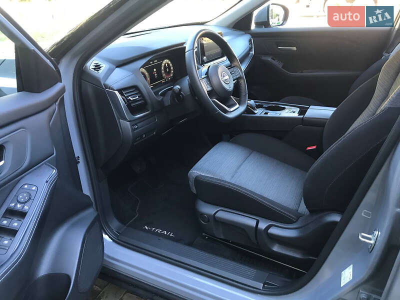 Позашляховик / Кросовер Nissan X-Trail 2024 в Києві