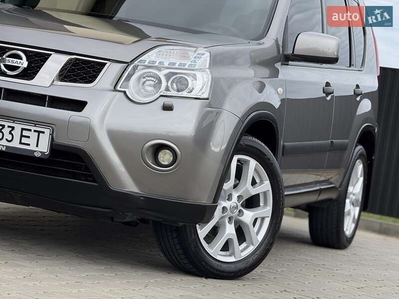Позашляховик / Кросовер Nissan X-Trail 2010 в Стрию