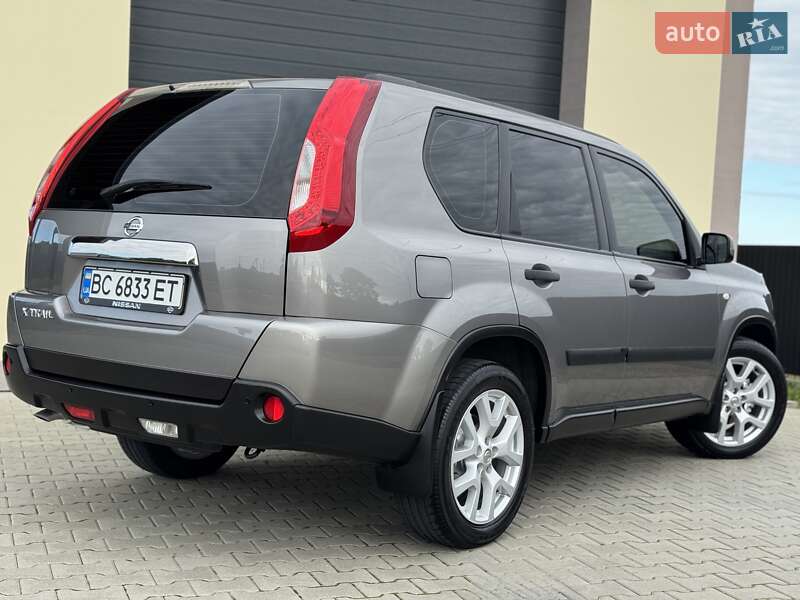Позашляховик / Кросовер Nissan X-Trail 2010 в Стрию