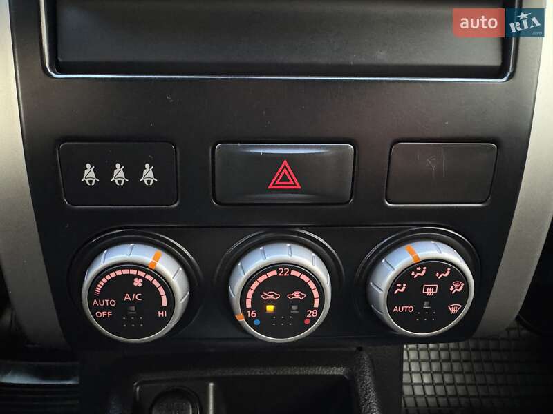 Позашляховик / Кросовер Nissan X-Trail 2010 в Стрию