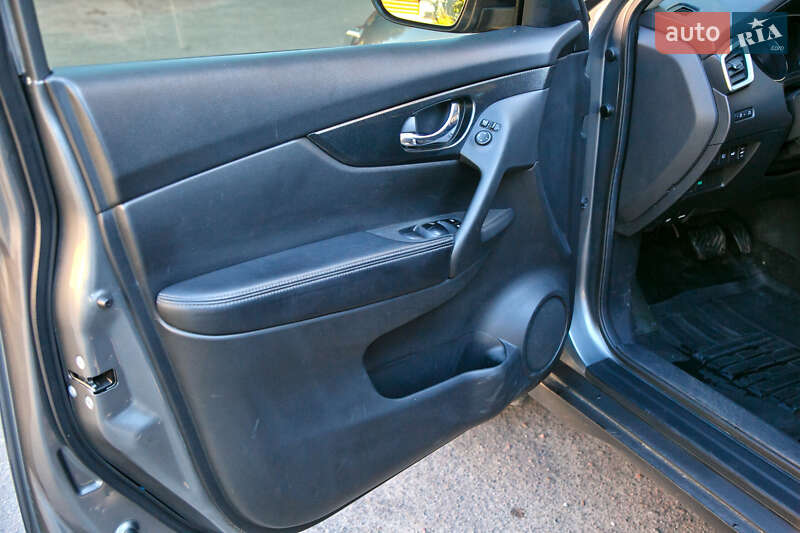 Позашляховик / Кросовер Nissan X-Trail 2014 в Конотопі фото 19 Позашляховик / Кросовер Nissan X-Trail 2014 в Конотопі