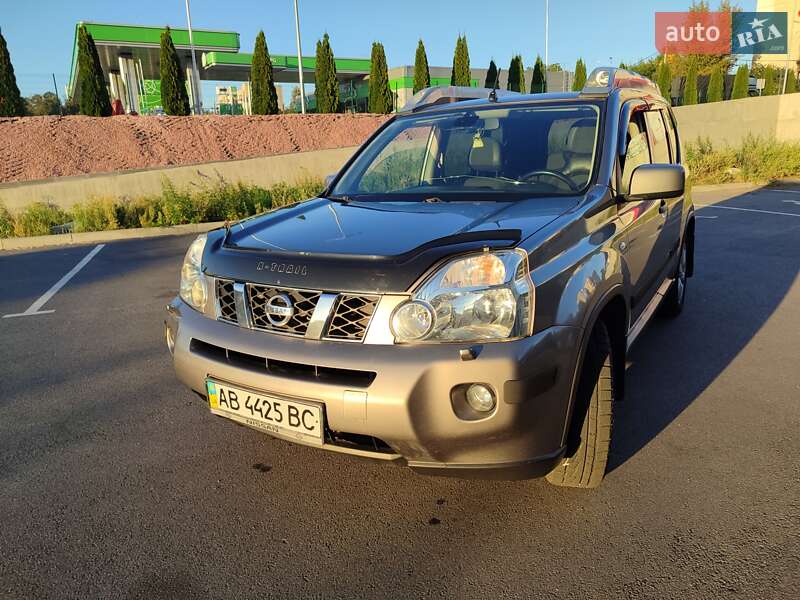 Внедорожник / Кроссовер Nissan X-Trail 2009 в Виннице