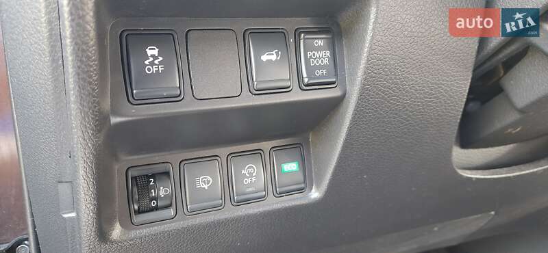 Позашляховик / Кросовер Nissan X-Trail 2017 в Новій Водолагі