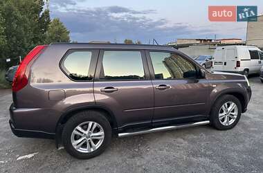 Внедорожник / Кроссовер Nissan X-Trail 2012 в 