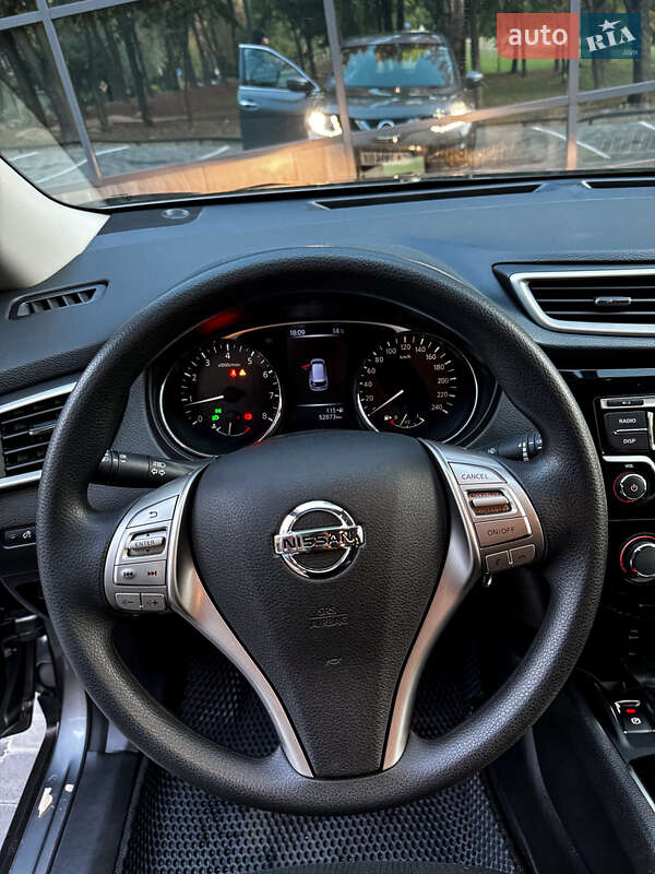 Позашляховик / Кросовер Nissan X-Trail 2016 в Запоріжжі