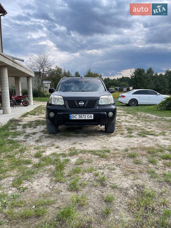 Внедорожник / Кроссовер Nissan X-Trail 2004 в Львове фото 3 Внедорожник / Кроссовер Nissan X-Trail 2004 в Львове