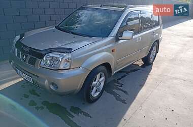 Внедорожник / Кроссовер Nissan X-Trail 2002 в 