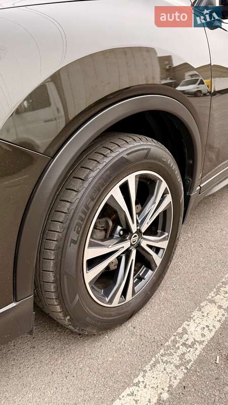 Внедорожник / Кроссовер Nissan X-Trail 2017 в Днепре