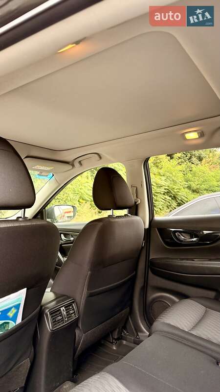 Внедорожник / Кроссовер Nissan X-Trail 2017 в Днепре