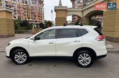 Внедорожник / Кроссовер Nissan X-Trail 2016 в 