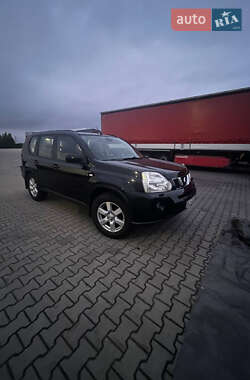 Внедорожник / Кроссовер Nissan X-Trail 2007 в 