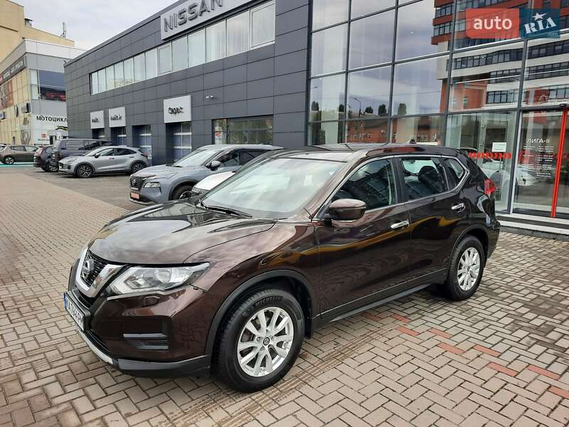 Внедорожник / Кроссовер Nissan X-Trail 2018 в Хмельницком