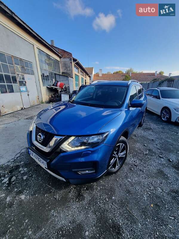 Nissan X-Trail 2018