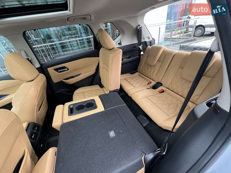 Внедорожник / Кроссовер Nissan X-Trail 2024 в Киеве