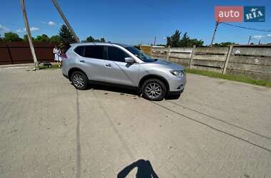 Позашляховик / Кросовер Nissan X-Trail 2015 в  фото 8 Позашляховик / Кросовер Nissan X-Trail 2015 в