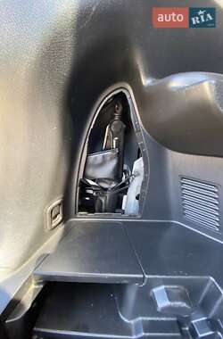 Позашляховик / Кросовер Nissan X-Trail 2015 в  фото 12 Позашляховик / Кросовер Nissan X-Trail 2015 в