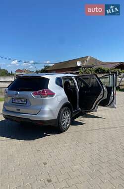 Позашляховик / Кросовер Nissan X-Trail 2015 в  фото 17 Позашляховик / Кросовер Nissan X-Trail 2015 в