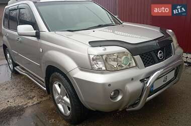 Внедорожник / Кроссовер Nissan X-Trail 2004 в Лубнах