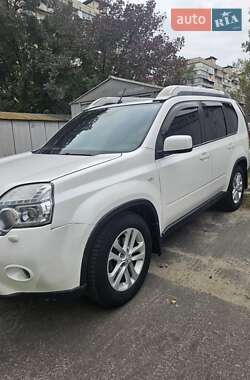 Внедорожник / Кроссовер Nissan X-Trail 2013 в Киеве