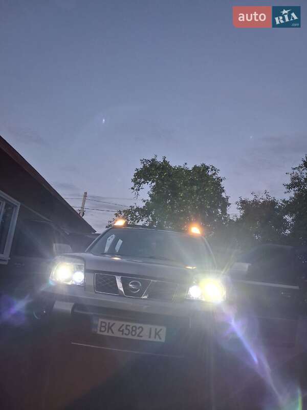 Внедорожник / Кроссовер Nissan X-Trail 2006 в Сарнах фото 2 Внедорожник / Кроссовер Nissan X-Trail 2006 в Сарнах
