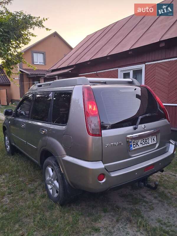 Внедорожник / Кроссовер Nissan X-Trail 2006 в Сарнах фото 10 Внедорожник / Кроссовер Nissan X-Trail 2006 в Сарнах