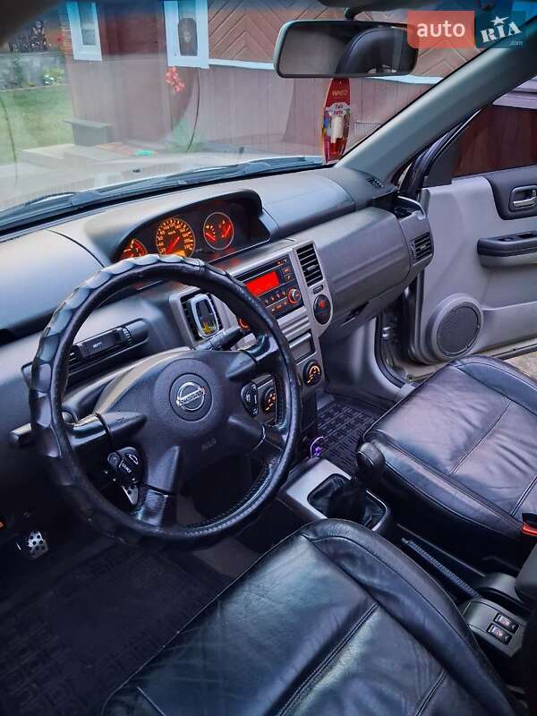 Внедорожник / Кроссовер Nissan X-Trail 2006 в Сарнах фото 35 Внедорожник / Кроссовер Nissan X-Trail 2006 в Сарнах
