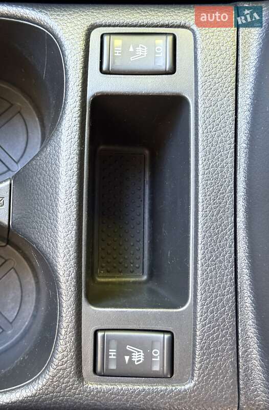 Позашляховик / Кросовер Nissan X-Trail 2017 в Дніпрі