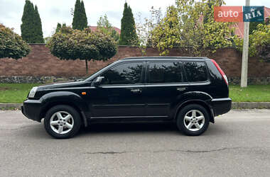 Внедорожник / Кроссовер Nissan X-Trail 2002 в 