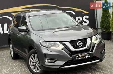 Внедорожник / Кроссовер Nissan X-Trail 2019 в 