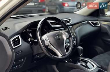 Внедорожник / Кроссовер Nissan X-Trail 2016 в 