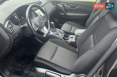 Внедорожник / Кроссовер Nissan X-Trail 2019 в 