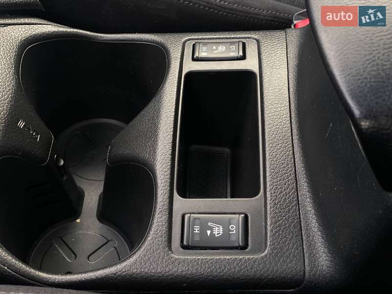 Позашляховик / Кросовер Nissan X-Trail 2014 в Києві фото 39 Позашляховик / Кросовер Nissan X-Trail 2014 в Києві