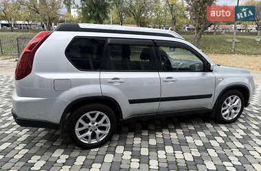 Внедорожник / Кроссовер Nissan X-Trail 2011 в 