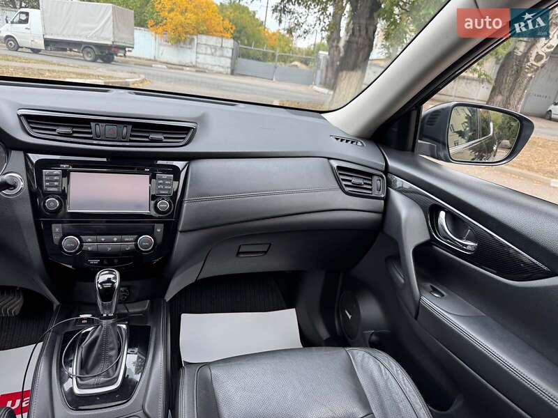 Внедорожник / Кроссовер Nissan X-Trail 2018 в Запорожье фото 17 Внедорожник / Кроссовер Nissan X-Trail 2018 в Запорожье