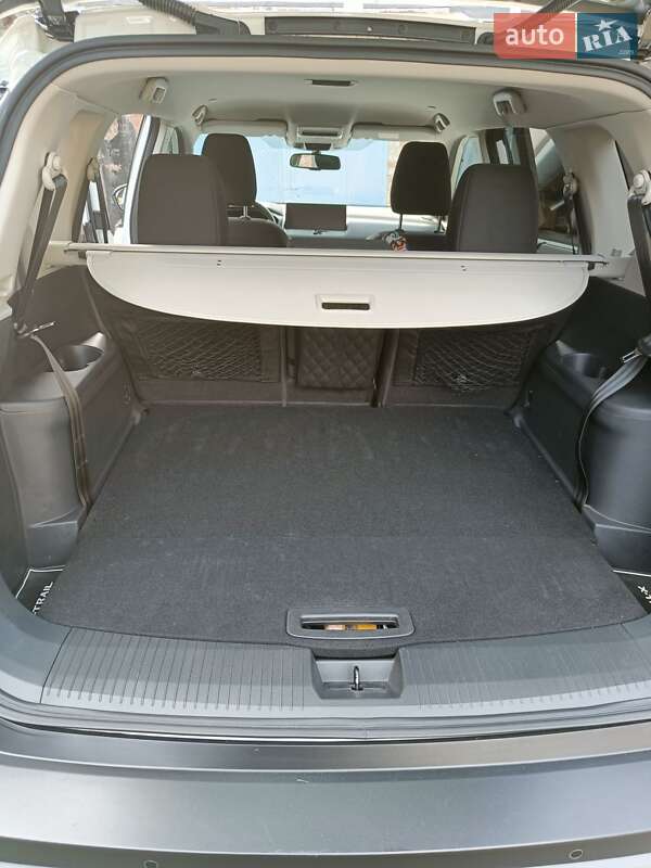 Внедорожник / Кроссовер Nissan X-Trail 2023 в Чернигове