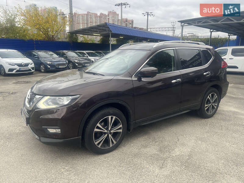 Внедорожник / Кроссовер Nissan X-Trail 2021 в Киеве