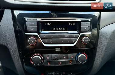 Внедорожник / Кроссовер Nissan X-Trail 2014 в 